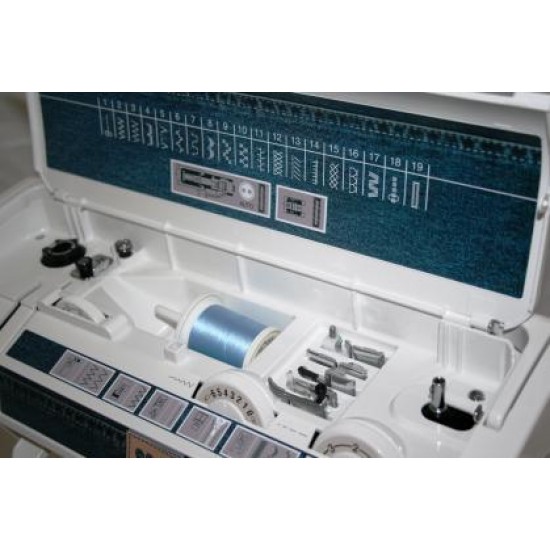 Elna 3210 J Mašina za šivenje